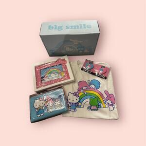 Limited Edition! Lootcrate Sanrio Set Hello Kitty and Friends! Hard to Find!